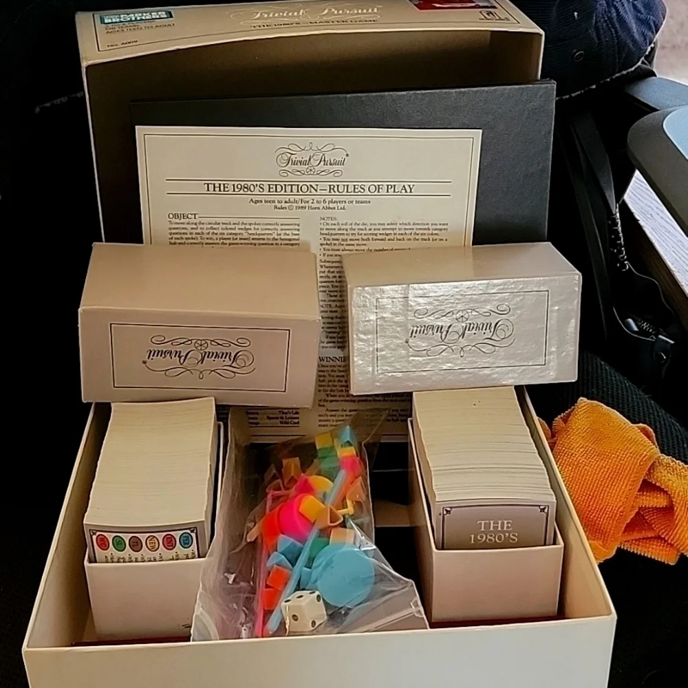Trivial Pursuit The 1980's Master Game